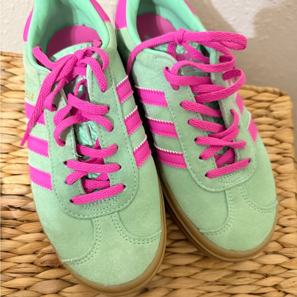 Adidas Gazelle Women's Green and Pink Sneakers